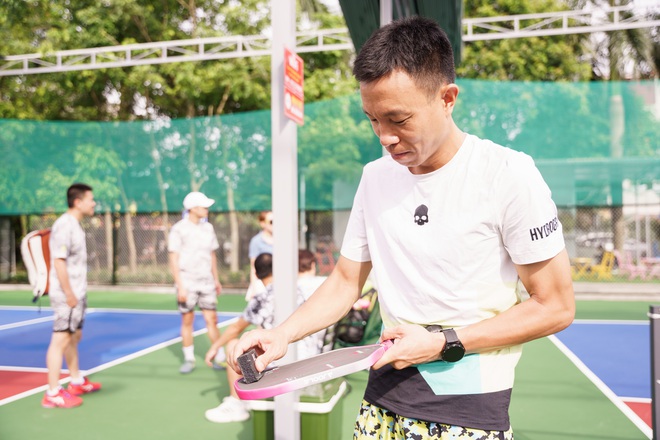 “Host social” là nghề gì mà chỉ cần "gom" đủ người ra sân Pickleball cũng kiếm được chục triệu một tháng?- Ảnh 4. “Host social” là nghề gì mà chỉ cần "gom" đủ người ra sân Pickleball cũng kiếm được chục triệu một tháng?- Ảnh 4.