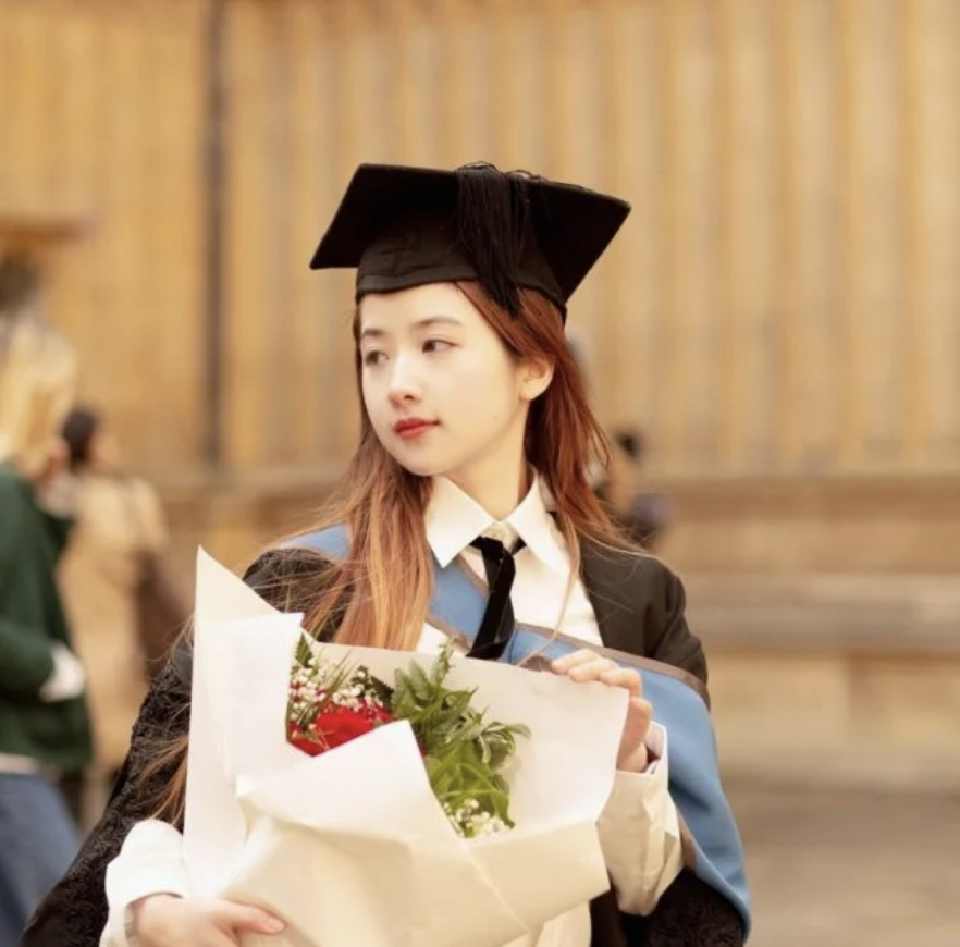 Cô gái từng bị bệnh, phải nghỉ học giữa chừng nhận giải Toán học quốc tế, có mức lương 1 triệu đô la/năm, được Đại học Oxford mời về giảng dạy- Ảnh 3. Cô gái từng bị bệnh, phải nghỉ học giữa chừng nhận giải Toán học quốc tế, có mức lương 1 triệu đô la/năm, được Đại học Oxford mời về giảng dạy- Ảnh 3.