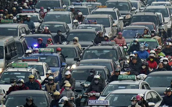 Đề xuất lùi thời gian áp dụng tiêu chuẩn khí thải cao đối với xe ô tô lưu hành tại Hà Nội và Thành phố Hồ Chí Minh Đề xuất lùi thời gian áp dụng tiêu chuẩn khí thải cao đối với xe ô tô lưu hành tại Hà Nội và Thành phố Hồ Chí Minh