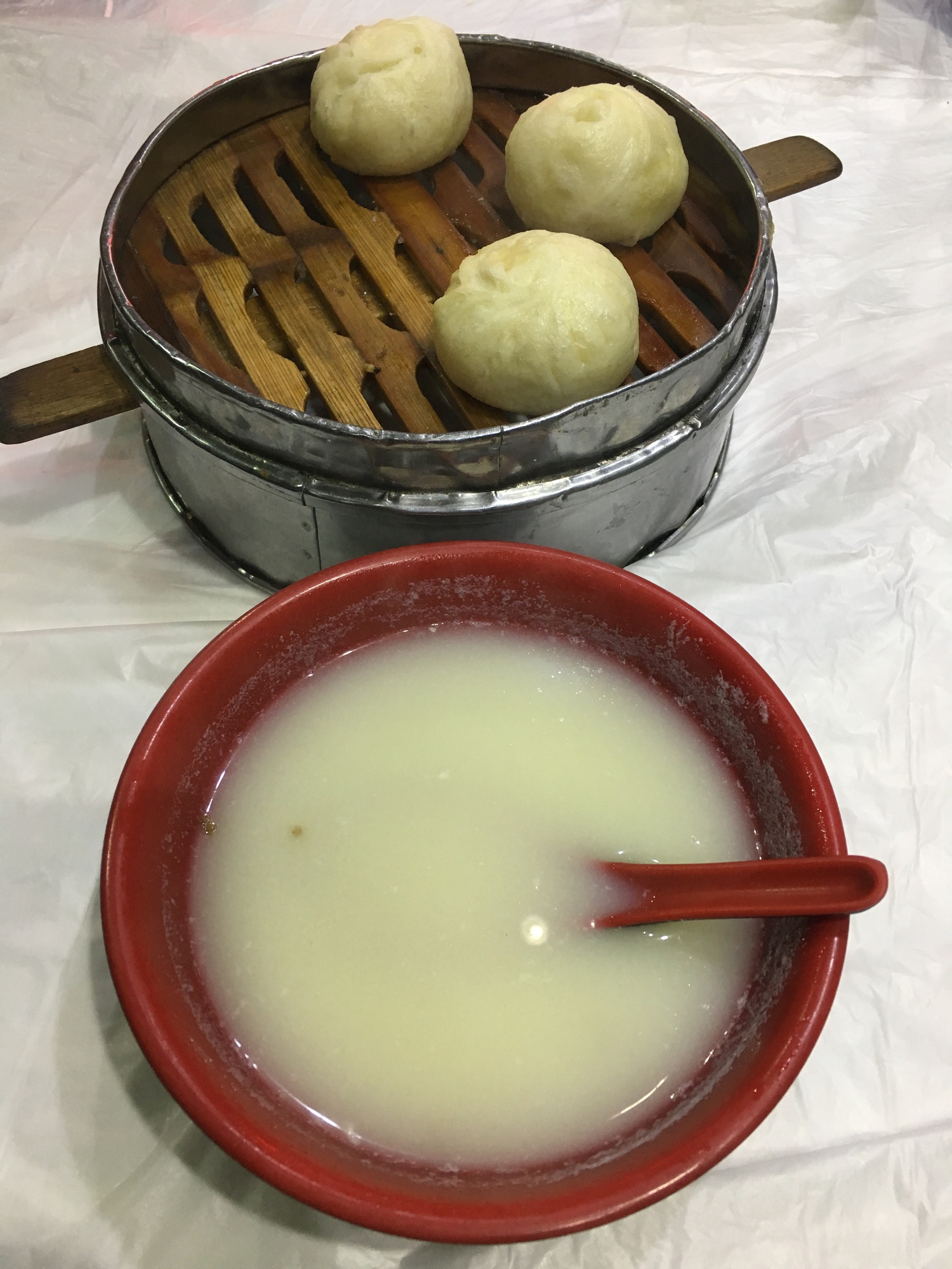 Khách Việt vỡ mộng khi thử "trải nghiệm trong phim" ở Trung Quốc: "Trái ngược hoàn toàn với tưởng tượng của tôi"- Ảnh 2. Khách Việt vỡ mộng khi thử "trải nghiệm trong phim" ở Trung Quốc: "Trái ngược hoàn toàn với tưởng tượng của tôi"- Ảnh 2.