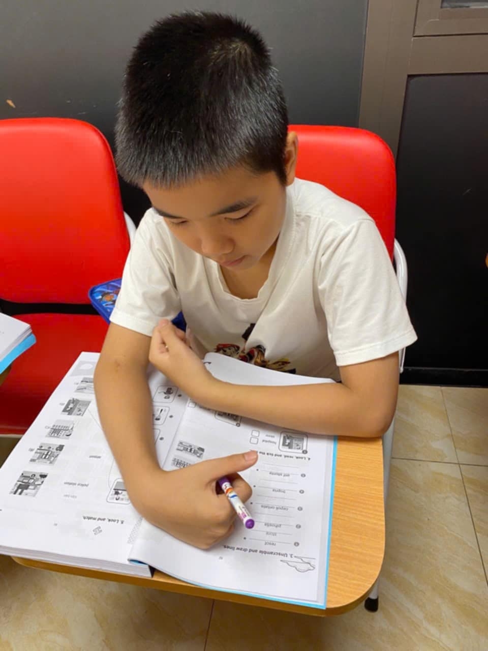 Toàn cảnh dịch vụ trại hè 2025: Phụ huynh chi chục triệu không tiếc, các chủ trại hè tất bật- Ảnh 4.