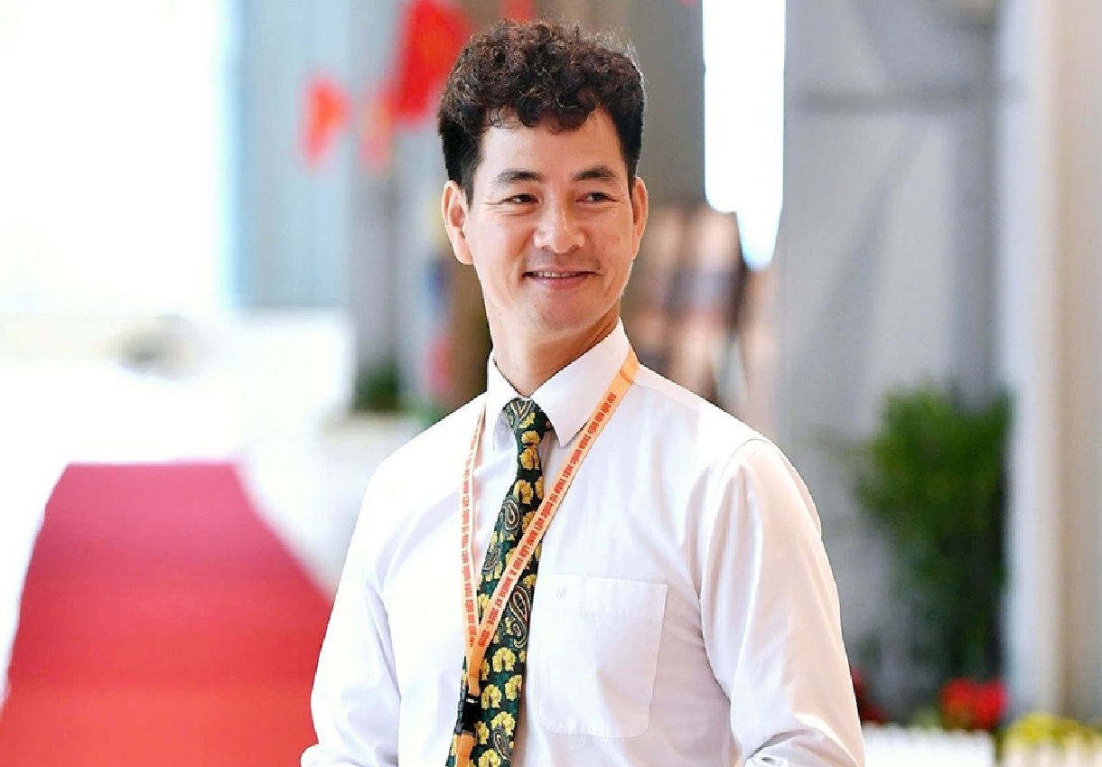 Diva Hồng Nhung vực dậy sau ung thư, phải nhờ Cục trưởng Xuân Bắc giúp 1 việc- Ảnh 2. Diva Hồng Nhung vực dậy sau ung thư, phải nhờ Cục trưởng Xuân Bắc giúp 1 việc- Ảnh 2.