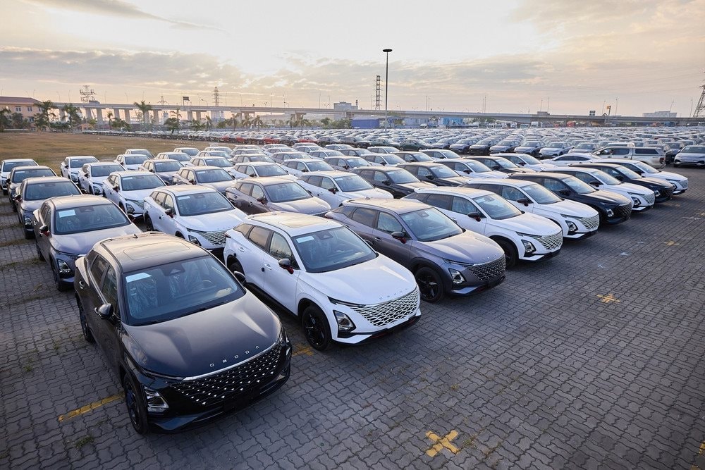 Giá rẻ cùng thuế nhập khẩu 0%, ô tô từ Đông Nam Á ồ ạt đổ bộ Việt Nam- Ảnh 1. Giá rẻ cùng thuế nhập khẩu 0%, ô tô từ Đông Nam Á ồ ạt đổ bộ Việt Nam- Ảnh 1.