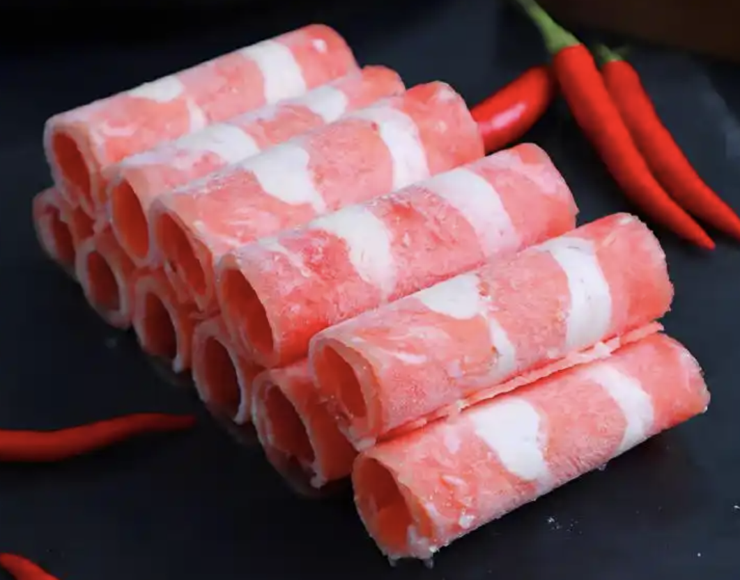 Rùng mình: Đột kích kho lạnh, tịch thu 100 tấn thịt bẩn chất thành đống, sắp chuyển đến các nhà hàng lẩu, nướng, tổng giá trị lên tới hơn 18 tỷ đồng- Ảnh 3. Rùng mình: Đột kích kho lạnh, tịch thu 100 tấn thịt bẩn chất thành đống, sắp chuyển đến các nhà hàng lẩu, nướng, tổng giá trị lên tới hơn 18 tỷ đồng- Ảnh 3.