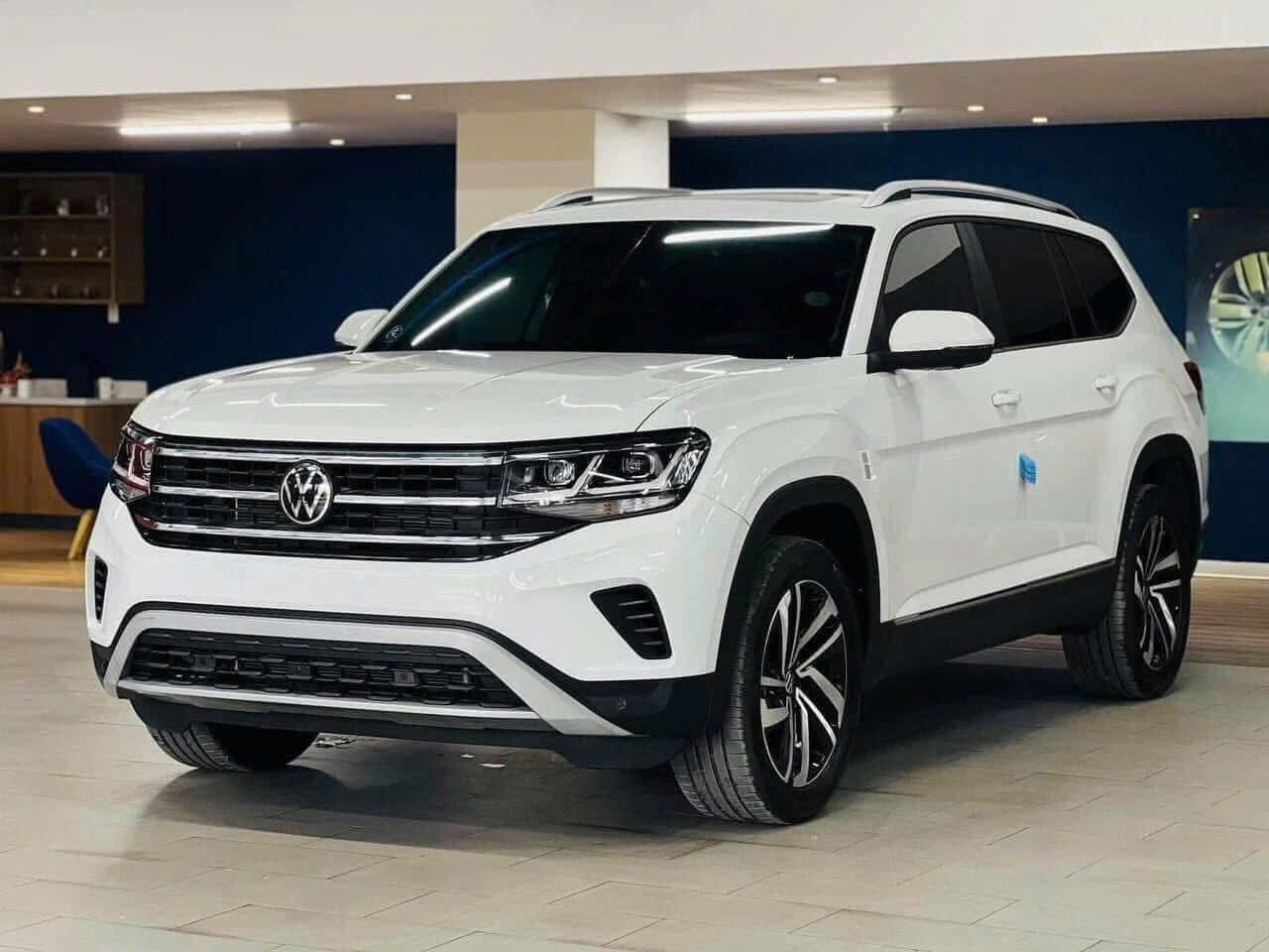 VW Teramont hạ giá kỷ lục còn 1,788 tỷ đồng: Là bản Limited nhiều 'option' xịn, tăng cạnh tranh trước Palisade, làm khó Explorer- Ảnh 7. VW Teramont hạ giá kỷ lục còn 1,788 tỷ đồng: Là bản Limited nhiều 'option' xịn, tăng cạnh tranh trước Palisade, làm khó Explorer- Ảnh 7.