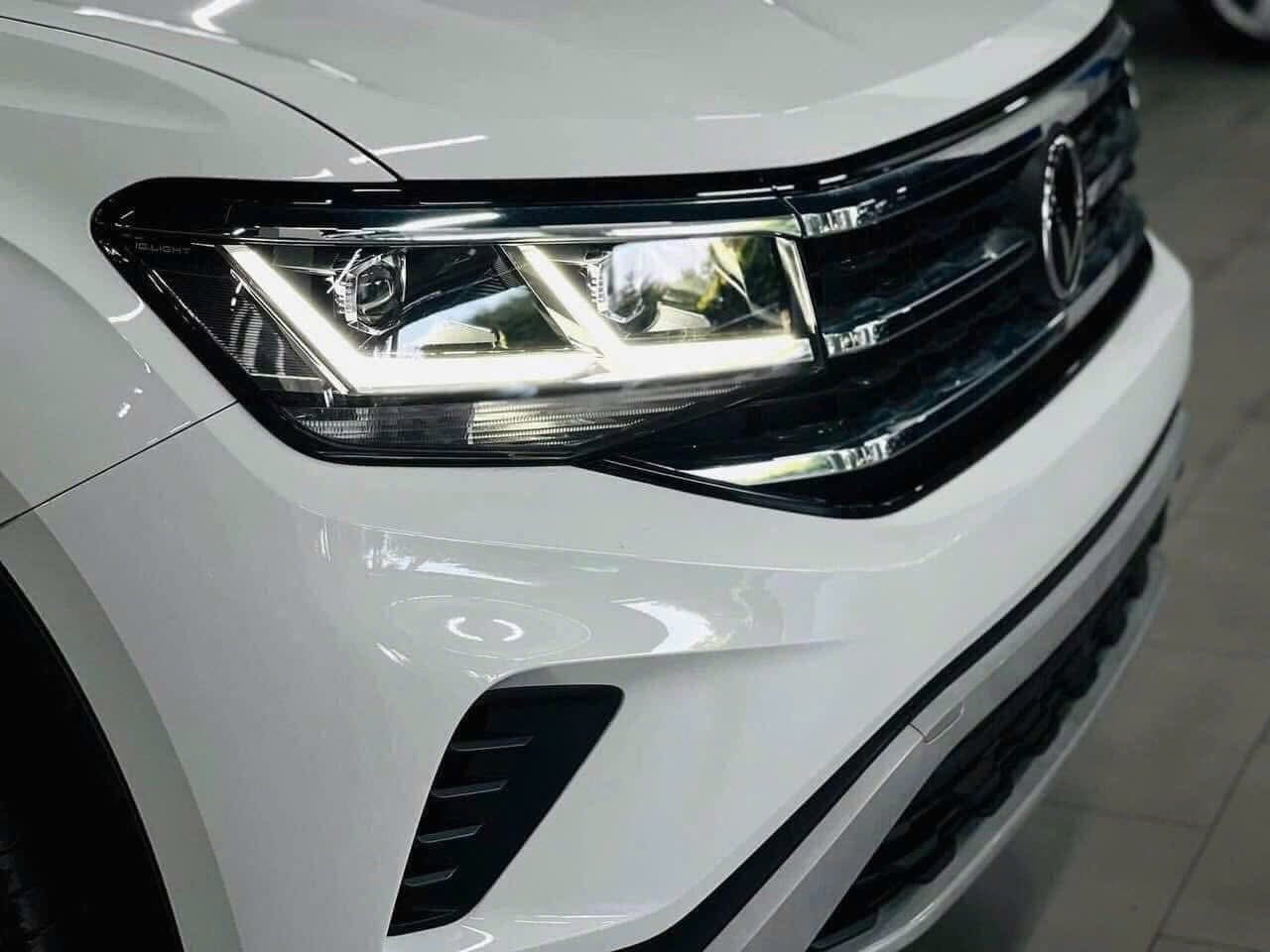 VW Teramont hạ giá kỷ lục còn 1,788 tỷ đồng: Là bản Limited nhiều 'option' xịn, tăng cạnh tranh trước Palisade, làm khó Explorer- Ảnh 8. VW Teramont hạ giá kỷ lục còn 1,788 tỷ đồng: Là bản Limited nhiều 'option' xịn, tăng cạnh tranh trước Palisade, làm khó Explorer- Ảnh 8.