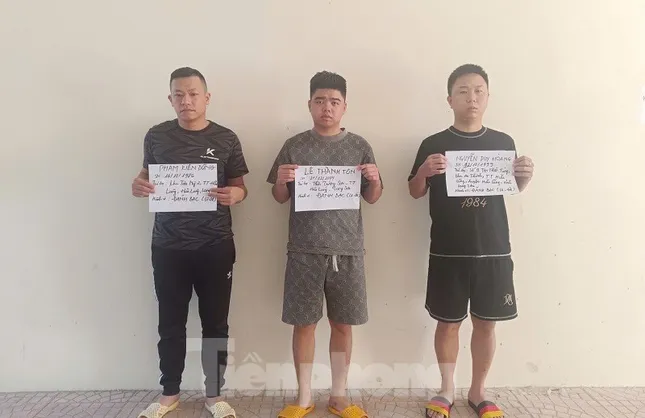 Bắt nhóm đối tượng lập nhóm Telegram để tổ chức ghi lô đề- Ảnh 1. Bắt nhóm đối tượng lập nhóm Telegram để tổ chức ghi lô đề- Ảnh 1.