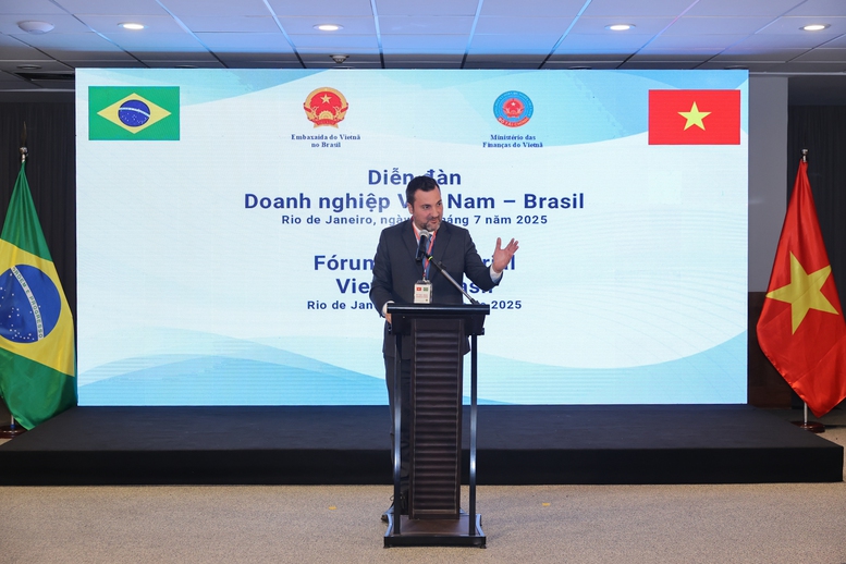 Thủ tướng kêu gọi doanh nghiệp Việt Nam – Brazil hiện thực hóa hàng loạt định hướng mới trong hợp tác kinh tế- Ảnh 3. Thủ tướng kêu gọi doanh nghiệp Việt Nam – Brazil hiện thực hóa hàng loạt định hướng mới trong hợp tác kinh tế- Ảnh 3.