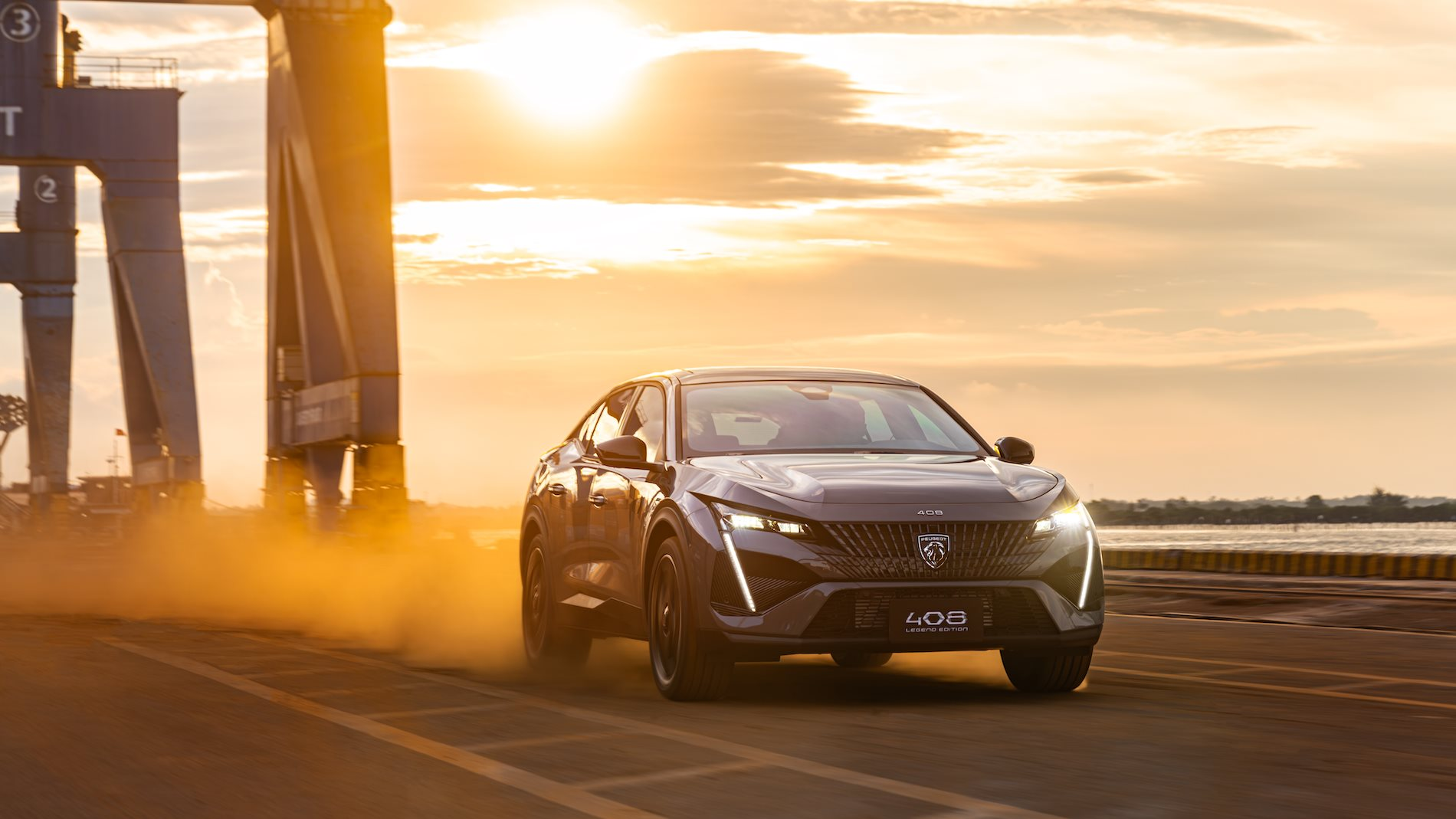 Peugeot 408 Legend Edition ra mắt tại Việt Nam: Giới hạn 215 chiếc, giá từ 1,04 tỷ đồng- Ảnh 10. Peugeot 408 Legend Edition ra mắt tại Việt Nam: Giới hạn 215 chiếc, giá từ 1,04 tỷ đồng- Ảnh 10.