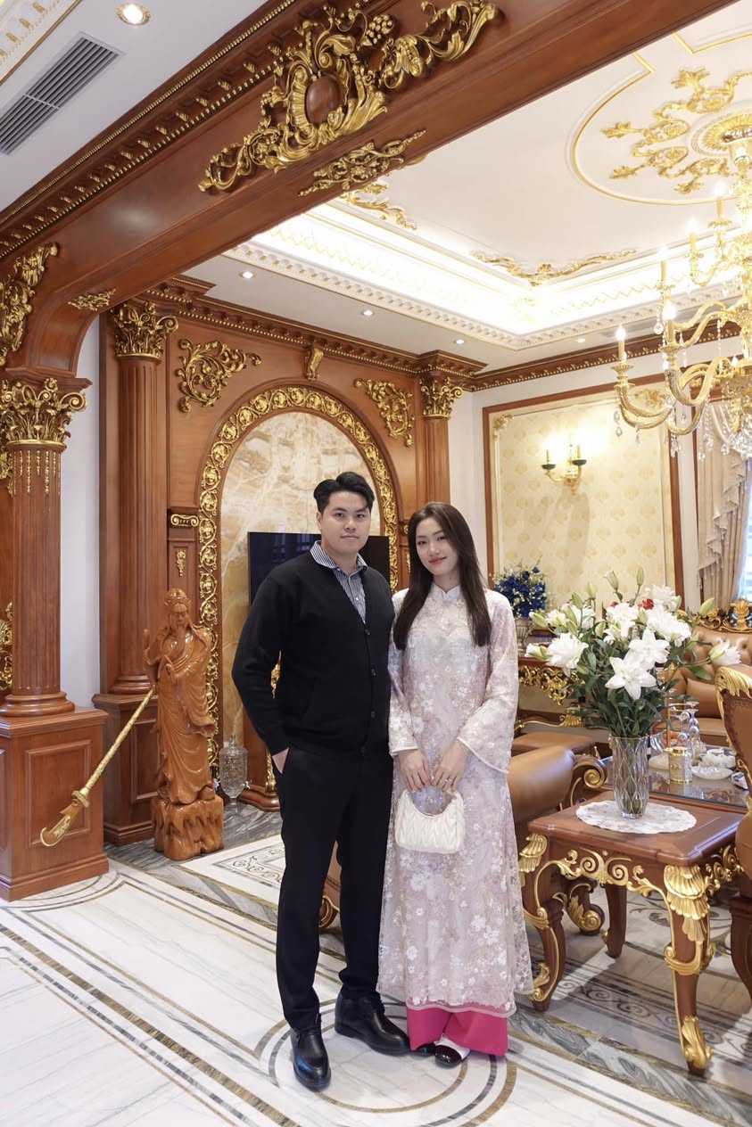 Hoa khôi bóng chuyền Việt Hương làm dâu hào môn, sống ở dinh thự bỗng Hoa khôi bóng chuyền Việt Hương làm dâu hào môn, sống ở dinh thự bỗng