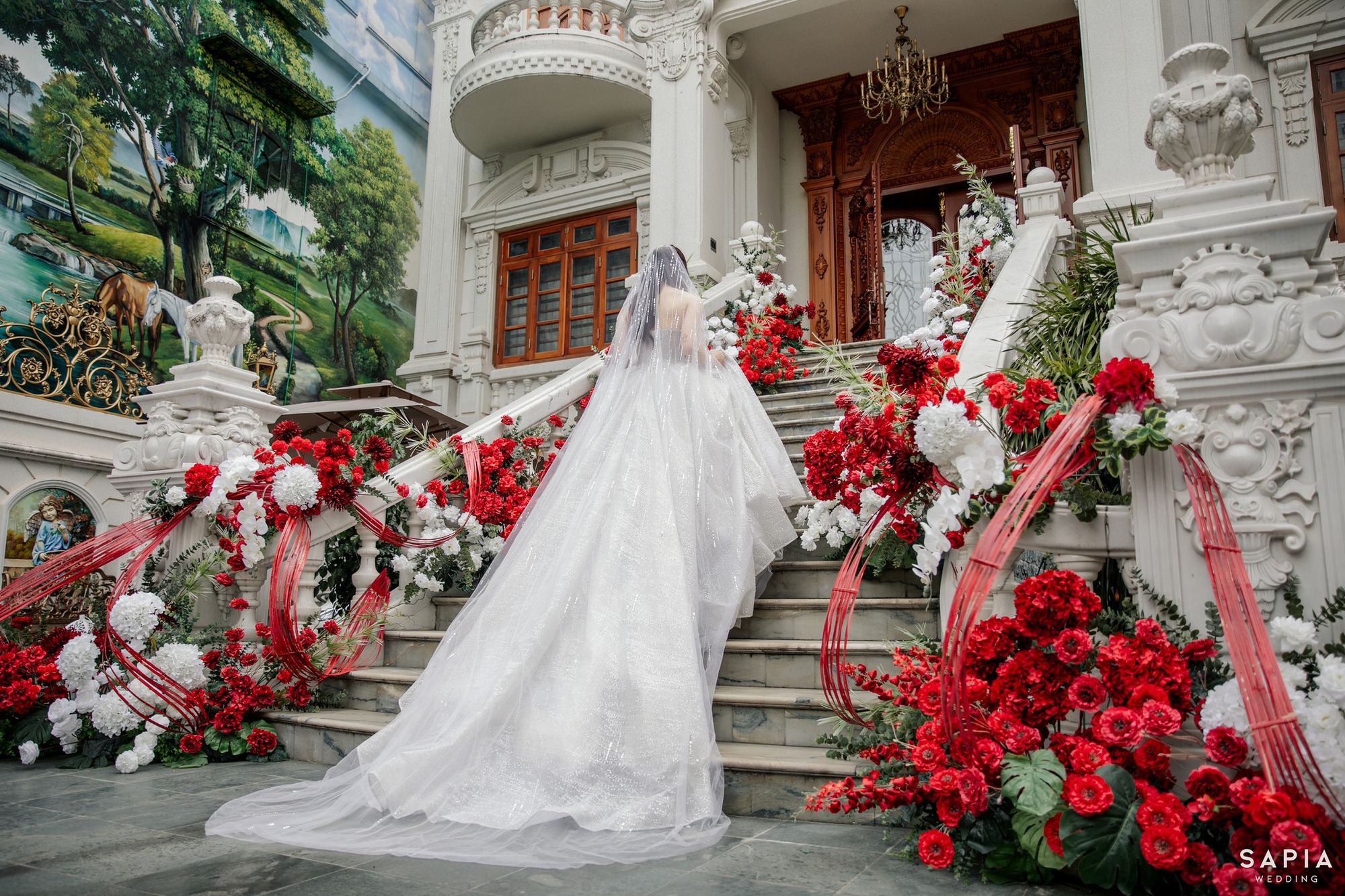 Hoa khôi bóng chuyền Việt Hương làm dâu hào môn, sống ở dinh thự bỗng Hoa khôi bóng chuyền Việt Hương làm dâu hào môn, sống ở dinh thự bỗng