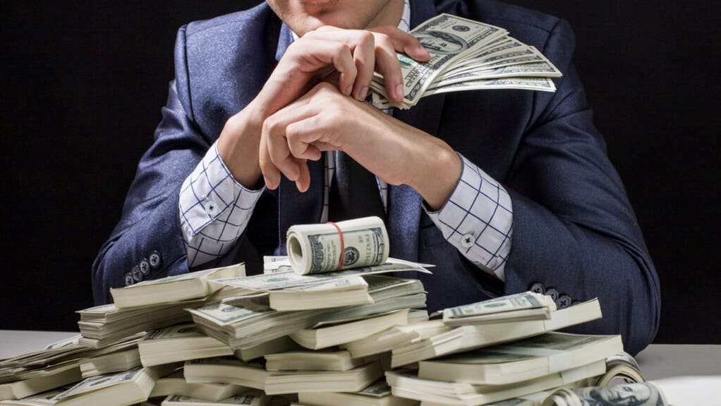 Bi kịch doanh nhân đánh bạc gần 1 tỷ USD, cuối cùng bán tháo nhà ở, phải kêu gọi quyên góp từ thiện để chữa bệnh- Ảnh 1. Bi kịch doanh nhân đánh bạc gần 1 tỷ USD, cuối cùng bán tháo nhà ở, phải kêu gọi quyên góp từ thiện để chữa bệnh- Ảnh 1.