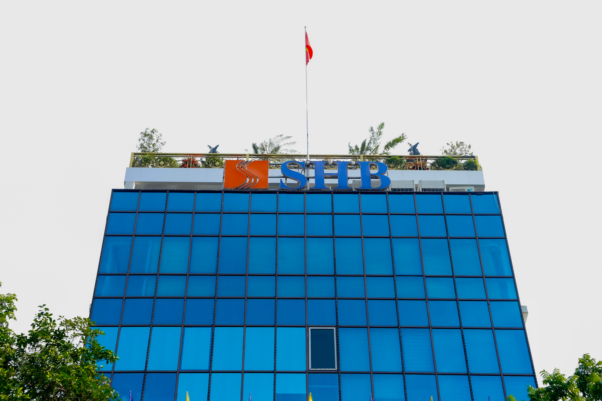Phường nhỏ nhất Hà Nội nhưng được 3 ngân hàng lớn chọn mặt đặt trụ sở, tổng vốn hoá lên đến 20 tỷ USD- Ảnh 8. Phường nhỏ nhất Hà Nội nhưng được 3 ngân hàng lớn chọn mặt đặt trụ sở, tổng vốn hoá lên đến 20 tỷ USD- Ảnh 8.