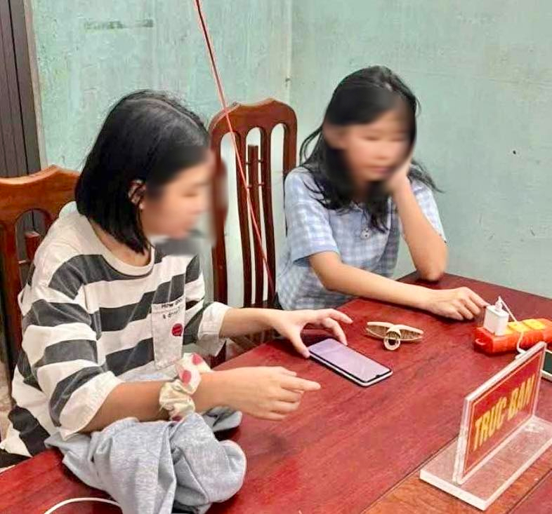 Tìm thấy 2 thiếu nữ là chị em ra Hà Nội xin việc rồi “mất tích” bí ẩn- Ảnh 1. Tìm thấy 2 thiếu nữ là chị em ra Hà Nội xin việc rồi “mất tích” bí ẩn- Ảnh 1.
