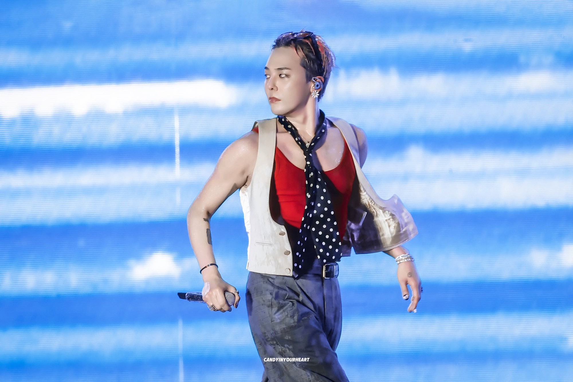 Chuyện gì đang diễn ra? Các thương hiệu gà rán, cà phê đồng loạt chi tiền khủng để làm concert- Ảnh 3. Chuyện gì đang diễn ra? Các thương hiệu gà rán, cà phê đồng loạt chi tiền khủng để làm concert- Ảnh 3.