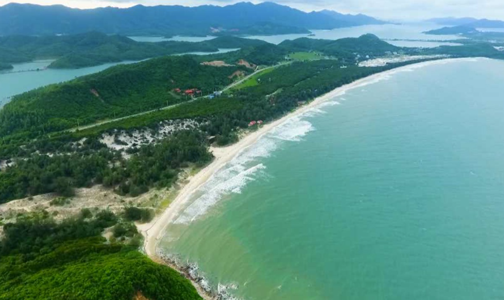 Quảng Ninh tìm chủ đầu tư dự án 2 tỷ USD tại Vân Đồn- Ảnh 1. Quảng Ninh tìm chủ đầu tư dự án 2 tỷ USD tại Vân Đồn- Ảnh 1.