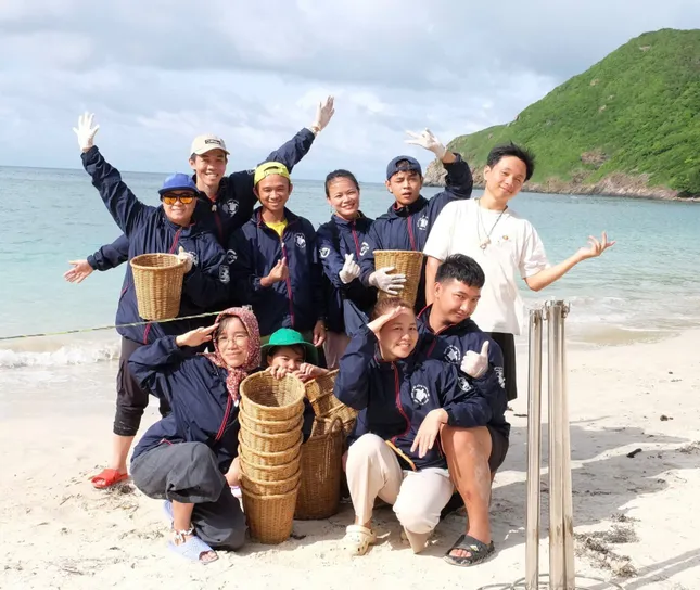 Nam thanh niên 'đỡ đẻ' cho rùa- Ảnh 6. Nam thanh niên 'đỡ đẻ' cho rùa- Ảnh 6.
