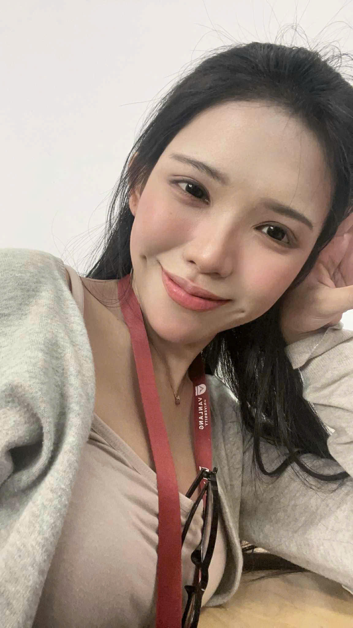 Ảnh chụp lúc 0h sáng của nữ sinh và anh xe ôm công nghệ ở TP.HCM: Hé lộ câu chuyện phía sau- Ảnh 2.