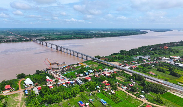 Dự án 114 triệu USD trên sông Mekong: Kết nối vốn vay Trung Quốc và giấc mơ phát triển của Campuchia- Ảnh 2. Dự án 114 triệu USD trên sông Mekong: Kết nối vốn vay Trung Quốc và giấc mơ phát triển của Campuchia- Ảnh 2.