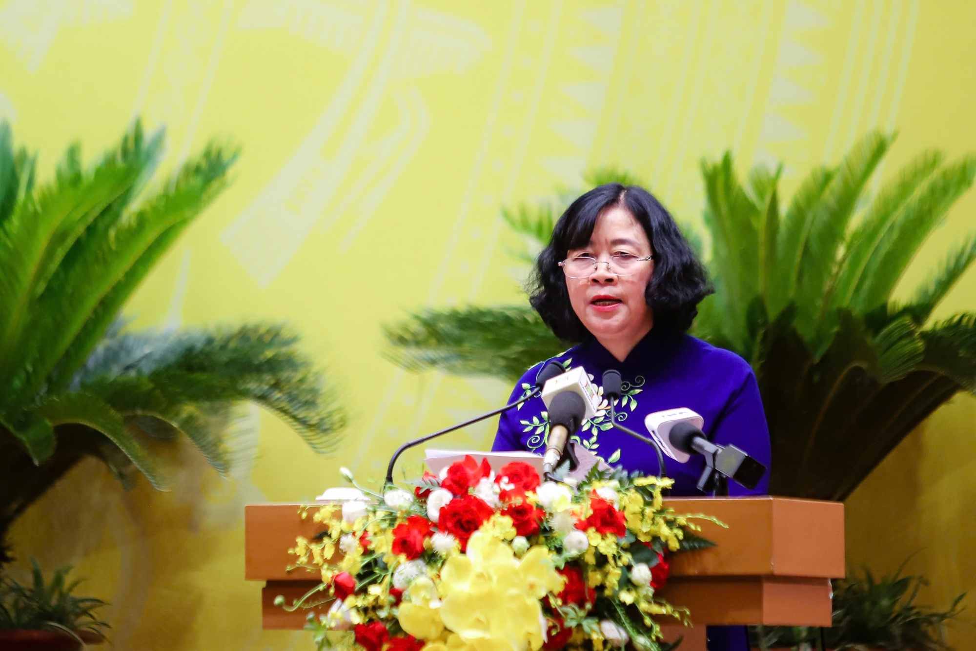 Bí thư Thành ủy Hà Nội: Triển khai chính quyền 2 cấp phải chấm dứt tình trạng "trên nóng, dưới lạnh"- Ảnh 1. Bí thư Thành ủy Hà Nội: Triển khai chính quyền 2 cấp phải chấm dứt tình trạng "trên nóng, dưới lạnh"- Ảnh 1.