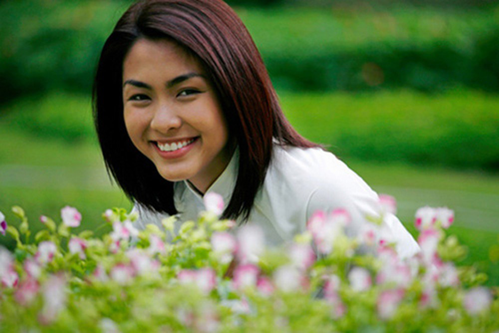 Đệ nhất mỹ nhân Việt bị đạo diễn đòi cắt vai vì xấu ơi là xấu, sao tưởng nhan sắc được cả nước tung hô?- Ảnh 1.