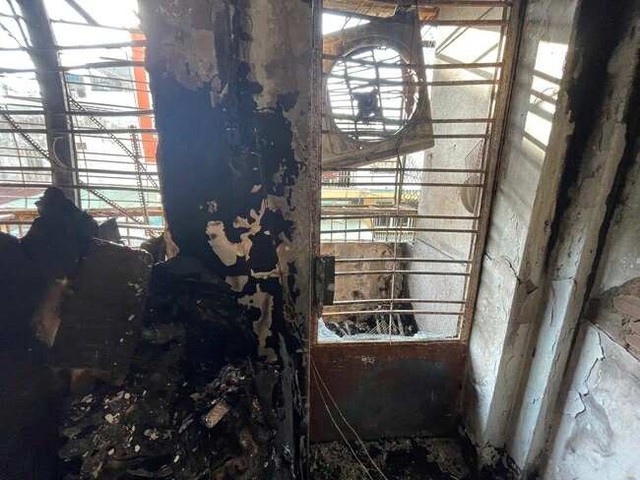 Tiết lộ nguyên nhân vụ cháy chung cư Độc Lập khiến 6 người lớn, 2 trẻ em tử vong thương tâm- Ảnh 5. Tiết lộ nguyên nhân vụ cháy chung cư Độc Lập khiến 6 người lớn, 2 trẻ em tử vong thương tâm- Ảnh 5.