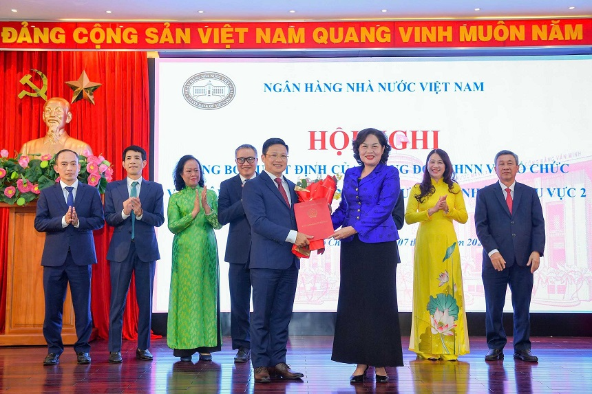 Bổ nhiệm nhiều lãnh đạo mới Ngân hàng Nhà nước- Ảnh 4. Bổ nhiệm nhiều lãnh đạo mới Ngân hàng Nhà nước- Ảnh 4.