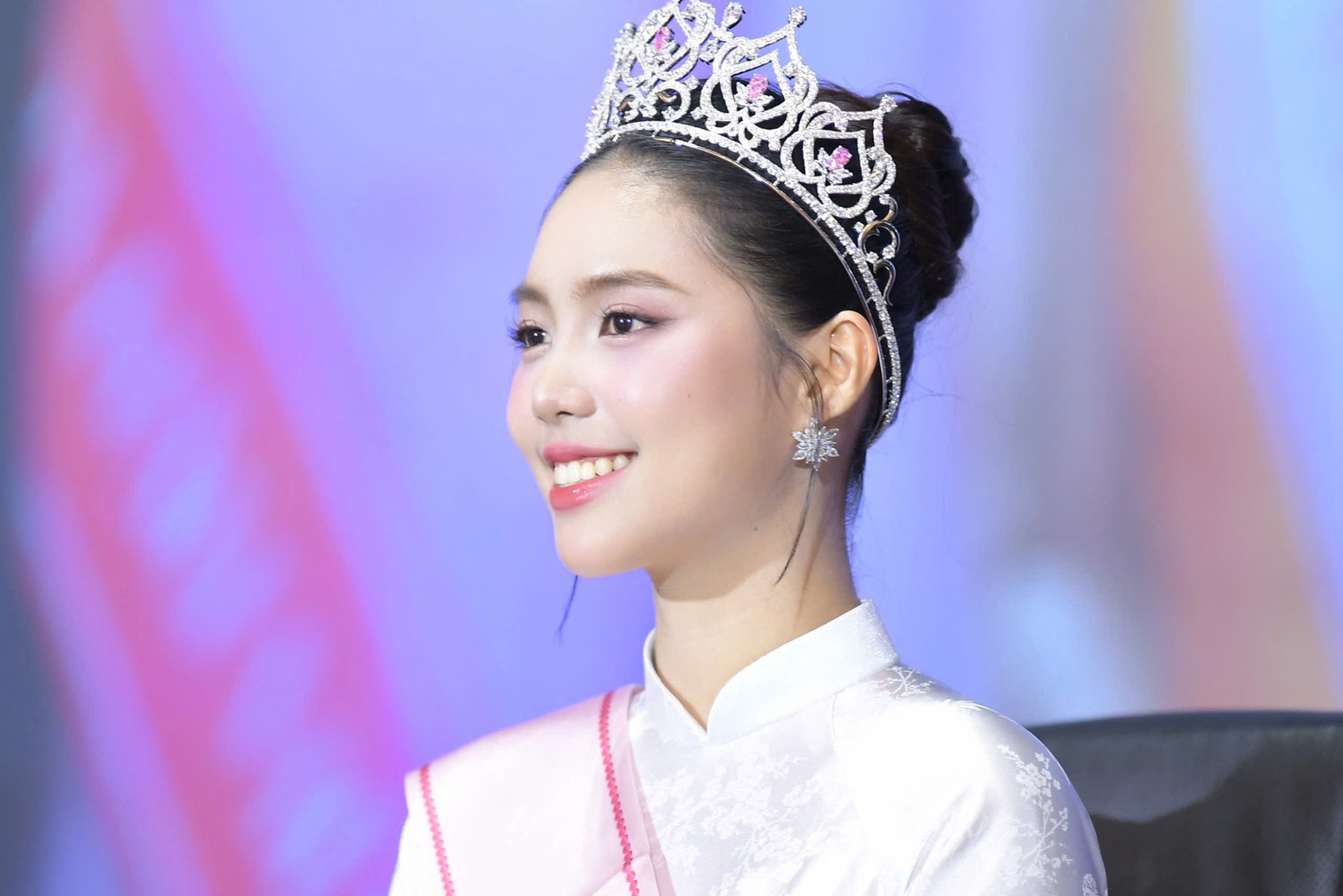 BTC Hoa hậu Việt Nam tiết lộ lý do nhiều Á hậu cuộc thi khác bị loại từ vòng sơ khảo, khẳng định 1 tiêu chí tiên quyết khi chọn thí sinh- Ảnh 3.