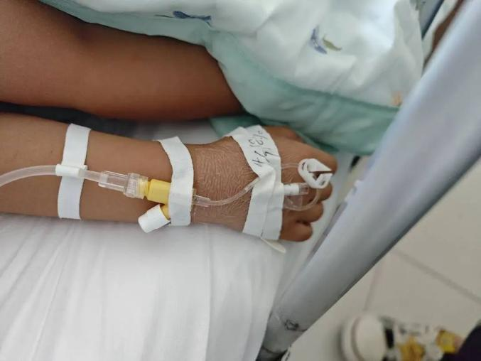 Phát hiện 1 trường mẫu giáo dùng phụ gia độc hại trong bữa trưa khiến hàng trăm trẻ bị ngộ độc chì, nhiều tác hại không thể phục hồi- Ảnh 3. Phát hiện 1 trường mẫu giáo dùng phụ gia độc hại trong bữa trưa khiến hàng trăm trẻ bị ngộ độc chì, nhiều tác hại không thể phục hồi- Ảnh 3.