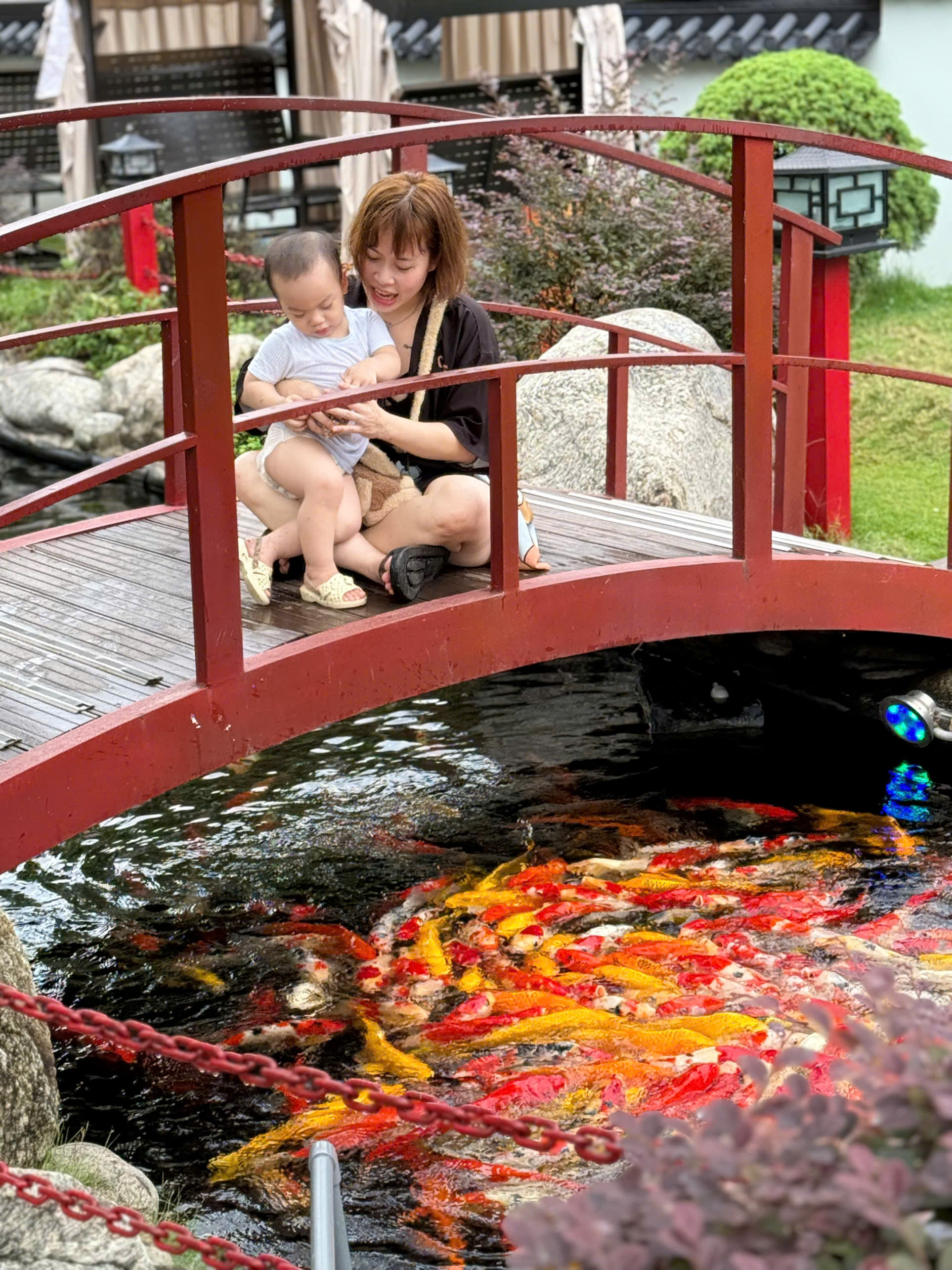 Check quán "cafe trải nghiệm" rộng thênh thang ngay giữa Hà Nội: Đảm bảo con thích mê, còn bố mẹ thì mệt bở hơi tai!- Ảnh 4.