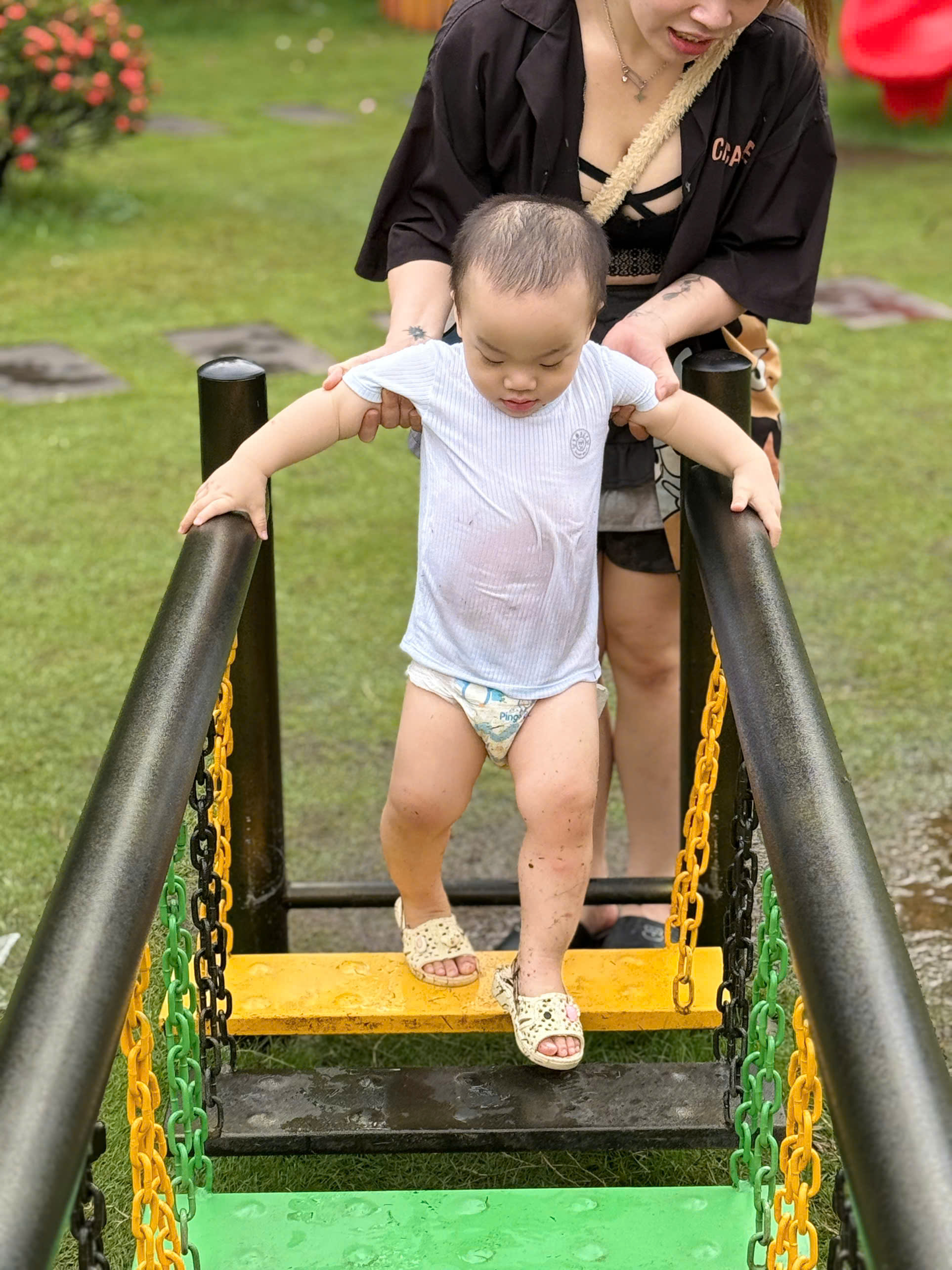 Check quán "cafe trải nghiệm" rộng thênh thang ngay giữa Hà Nội: Đảm bảo con thích mê, còn bố mẹ thì mệt bở hơi tai!- Ảnh 18.