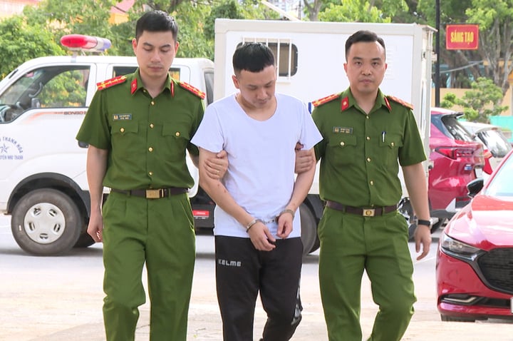 Bắt giam con nuôi trùm giang hồ Tuấn 'Thần đèn'- Ảnh 1. Bắt giam con nuôi trùm giang hồ Tuấn 'Thần đèn'- Ảnh 1.