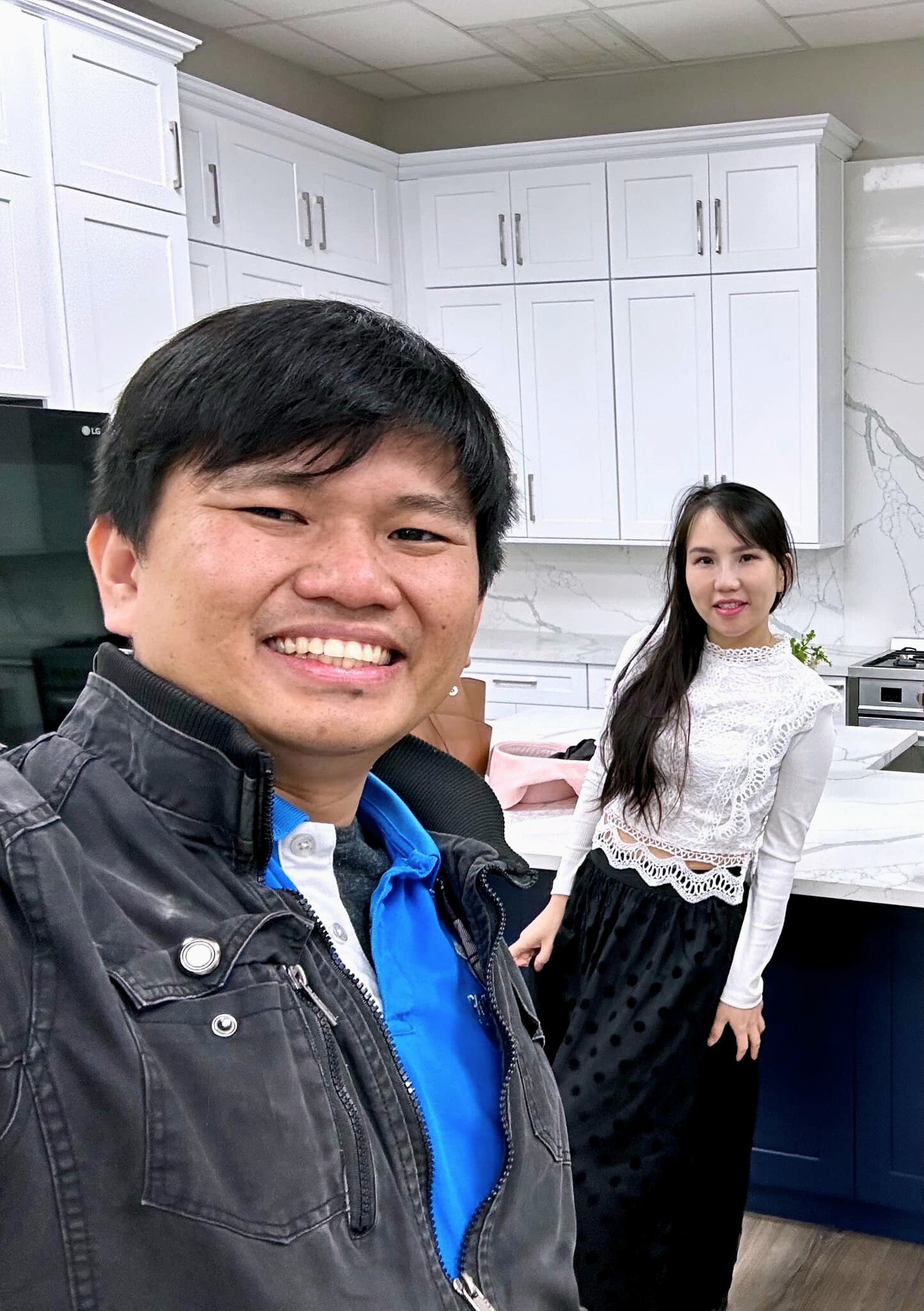 Triệu phú Vương Phạm chi nghìn tỷ mua 1 toà cao ốc ở Mỹ, đem xe tăng đến kiểm tra chất lượng đường xá- Ảnh 7. Triệu phú Vương Phạm chi nghìn tỷ mua 1 toà cao ốc ở Mỹ, đem xe tăng đến kiểm tra chất lượng đường xá- Ảnh 7.