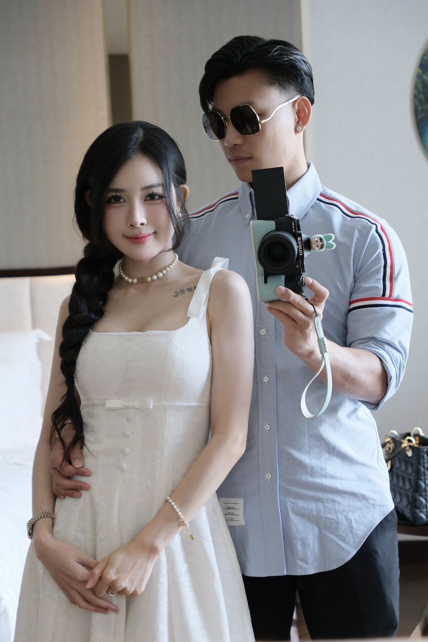 Văn Thanh tình tứ bên bạn gái Văn Thanh tình tứ bên bạn gái