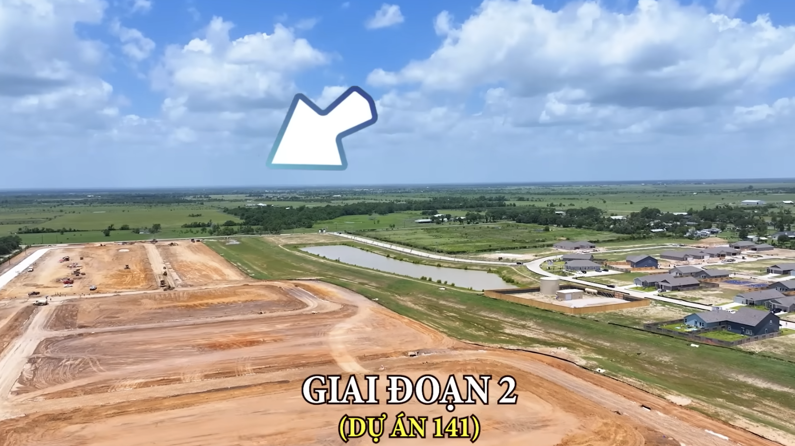 Triệu phú Vương Phạm chi nghìn tỷ mua 1 toà cao ốc ở Mỹ, đem xe tăng đến kiểm tra chất lượng đường xá- Ảnh 5. Triệu phú Vương Phạm chi nghìn tỷ mua 1 toà cao ốc ở Mỹ, đem xe tăng đến kiểm tra chất lượng đường xá- Ảnh 5.