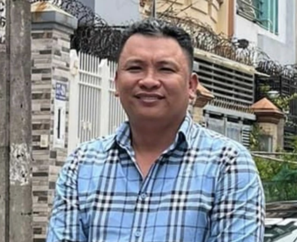Công an TP HCM truy nã Huỳnh Xuân Vấn trong vụ Khanh Supper lừa đảo- Ảnh 3. Công an TP HCM truy nã Huỳnh Xuân Vấn trong vụ Khanh Supper lừa đảo- Ảnh 3.