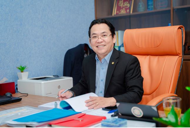 1 trường ĐH triển khai đào tạo "chạy nhanh" trong 3 năm: Học ít năm, tăng cơ hội bắt đầu kiếm tiền sớm- Ảnh 1. 1 trường ĐH triển khai đào tạo "chạy nhanh" trong 3 năm: Học ít năm, tăng cơ hội bắt đầu kiếm tiền sớm- Ảnh 1.