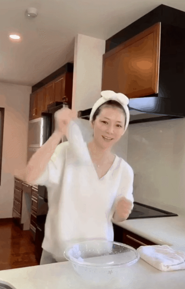 Bất ngờ với 2 cách Bất ngờ với 2 cách