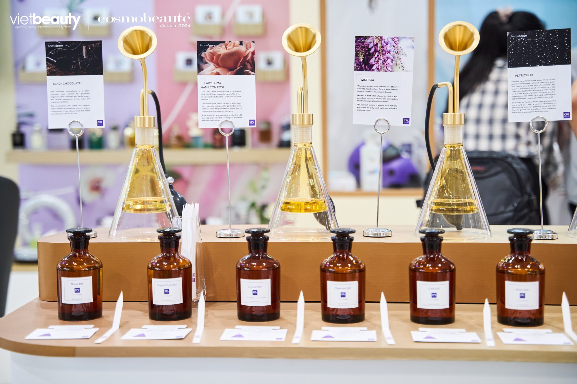 Chuỗi nguyên liệu làm đẹp quy tụ tại Vietbeauty & Cosmobeauté Vietnam 2025- Ảnh 1.