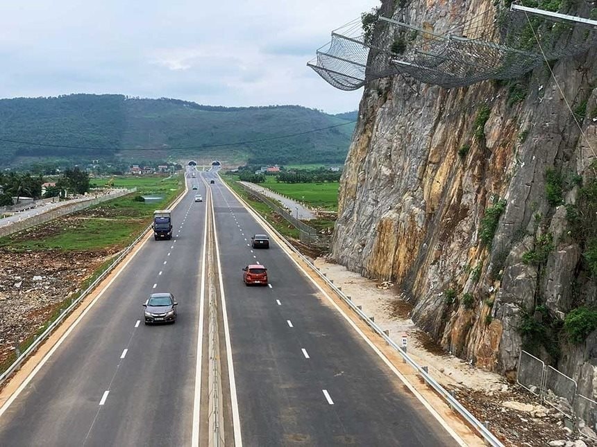 7 đại gia Việt 'đối đầu' tại dự án mở rộng cao tốc Bắc - Nam phía Đông: Xuân Trường vừa "nhập cuộc" với đề xuất đầu tư 60.000 tỷ đồng- Ảnh 1.