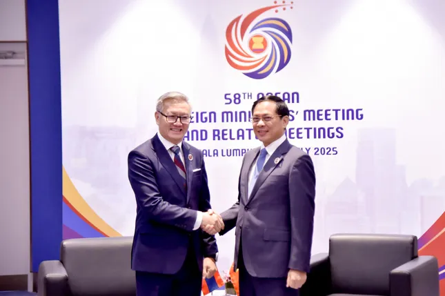 Thương mại Việt – Lào tăng 100,4% trong 5 tháng đầu năm- Ảnh 1. Thương mại Việt – Lào tăng 100,4% trong 5 tháng đầu năm- Ảnh 1.