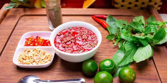 Bất ngờ với món ăn bị chê nhất Việt Nam: Là món khoái khẩu của nhiều người, gây tranh cãi vì loạt nguy cơ- Ảnh 2. Bất ngờ với món ăn bị chê nhất Việt Nam: Là món khoái khẩu của nhiều người, gây tranh cãi vì loạt nguy cơ- Ảnh 2.
