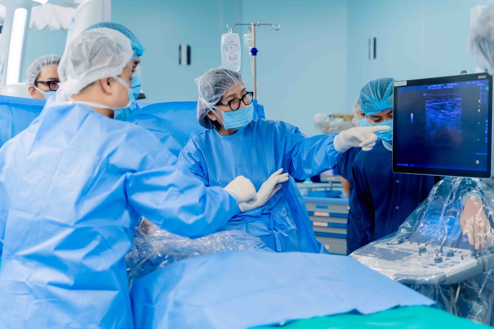 Lần đầu tiên tại Việt Nam, bệnh viện của tỷ phú Phạm Nhật Vượng làm được điều này- Ảnh 1. Lần đầu tiên tại Việt Nam, bệnh viện của tỷ phú Phạm Nhật Vượng làm được điều này- Ảnh 1.