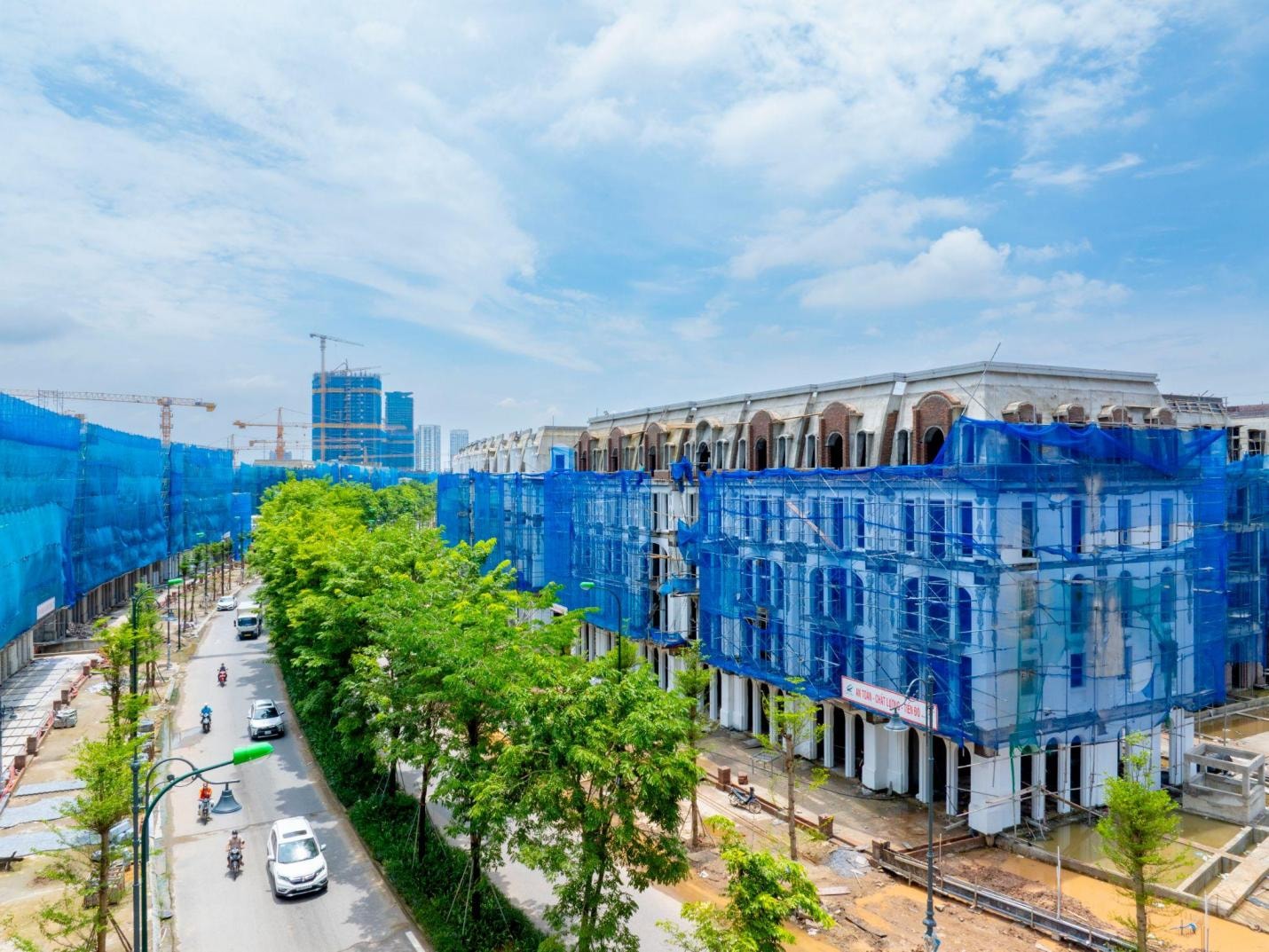 Toàn cảnh tiến độ ba dự án trọng điểm dòng thấp tầng Noble Palace của Sunshine Group tại Hà Nội- Ảnh 2.