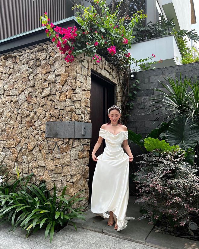 Tóc Tiên - Touliver còn cơ ngơi tại Đà Lạt: View đẹp miễn chê, từ ngoài vào trong sang xịn hết nấc- Ảnh 1.