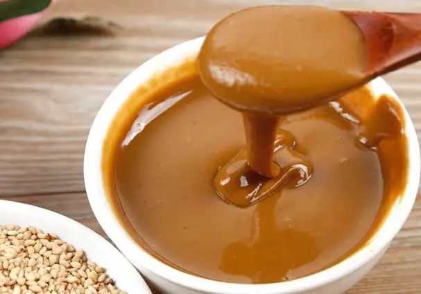 4 gia vị để ngoài tủ lạnh như "làm mồi cho vi khuẩn", nhiều gia đình vẫn làm sai rồi mang bệnh- Ảnh 3. 4 gia vị để ngoài tủ lạnh như "làm mồi cho vi khuẩn", nhiều gia đình vẫn làm sai rồi mang bệnh- Ảnh 3.