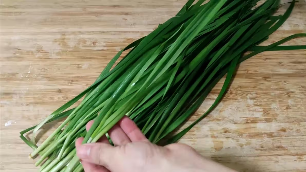 7 loại rau dễ gây sỏi thận nhất, chứa nhiều axit oxalic, nhiều người vẫn ăn sai cách mà không hay biết- Ảnh 3. 7 loại rau dễ gây sỏi thận nhất, chứa nhiều axit oxalic, nhiều người vẫn ăn sai cách mà không hay biết- Ảnh 3.