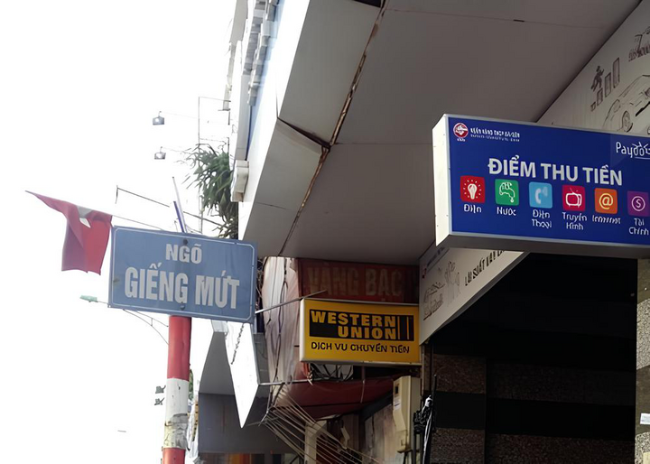 Nguồn gốc những tên ngõ kỳ lạ ở Hà Nội: Giếng Mứt, Tạm Thương, Phất Lộc...- Ảnh 1. Nguồn gốc những tên ngõ kỳ lạ ở Hà Nội: Giếng Mứt, Tạm Thương, Phất Lộc...- Ảnh 1.