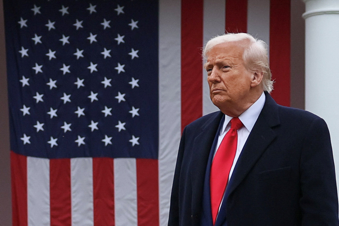 Tổng thống Mỹ Donald Trump tăng thuế với nước láng giềng ngay trước giờ chót- Ảnh 1. Tổng thống Mỹ Donald Trump tăng thuế với nước láng giềng ngay trước giờ chót- Ảnh 1.
