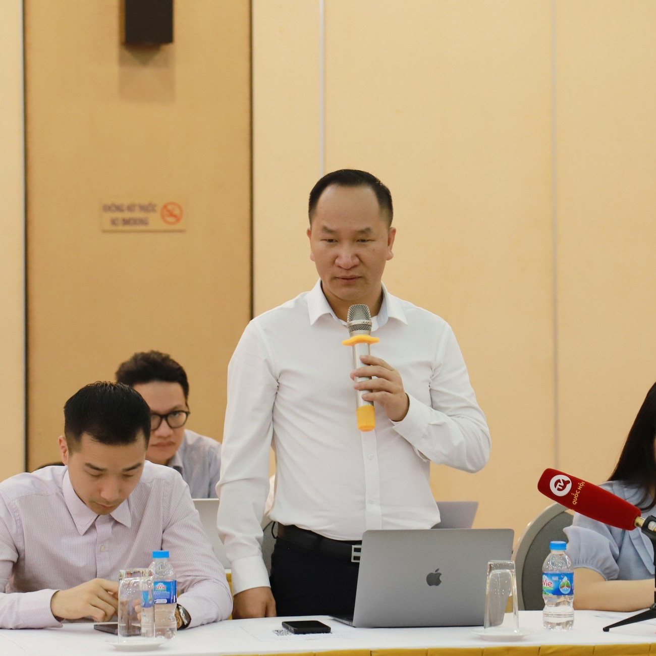 Sửa Luật Đất đai 2024: Giá nhà đất sẽ giảm?- Ảnh 2. Sửa Luật Đất đai 2024: Giá nhà đất sẽ giảm?- Ảnh 2.